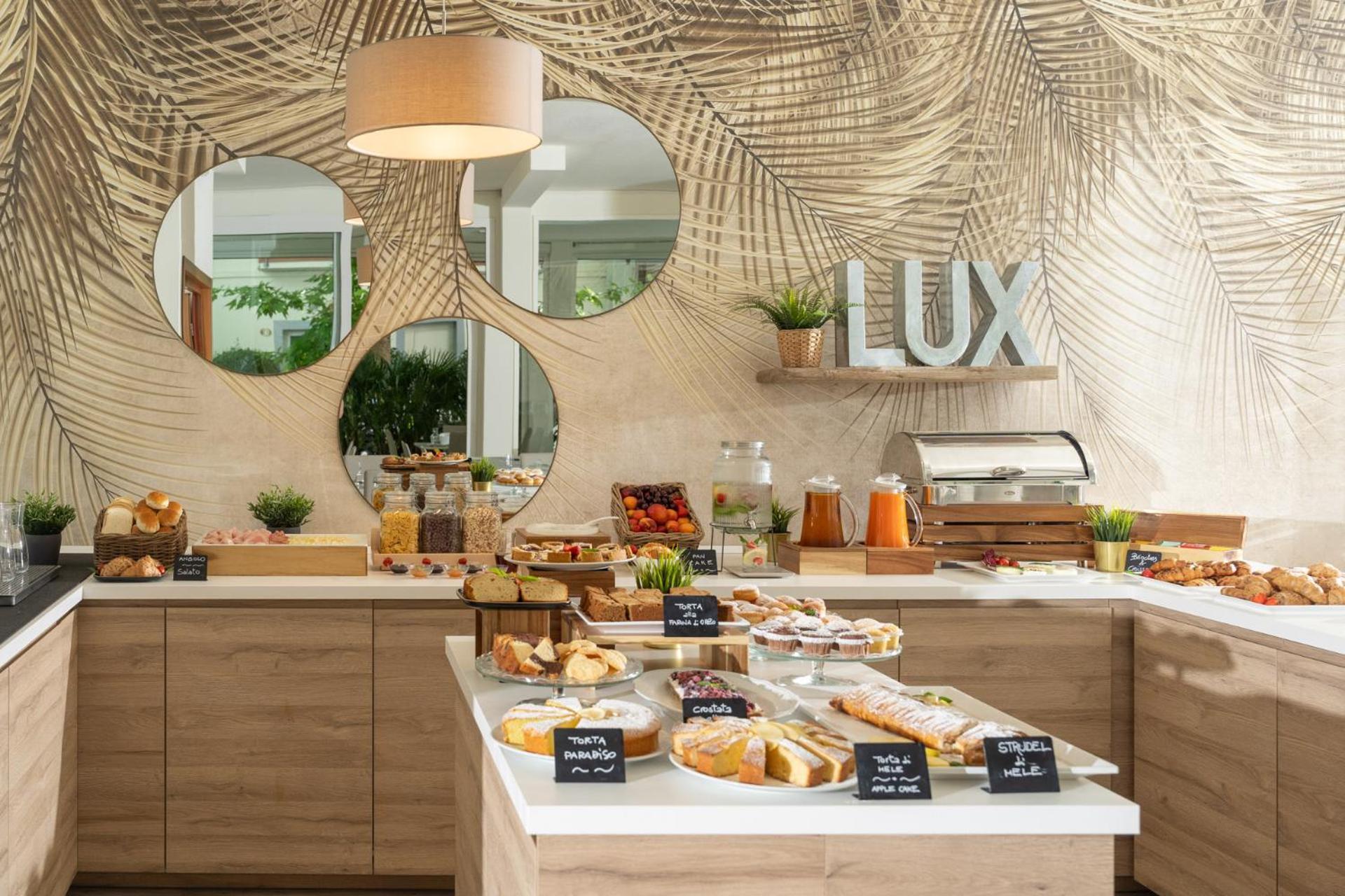 Hotel Lux Gabicce Mare Esterno foto